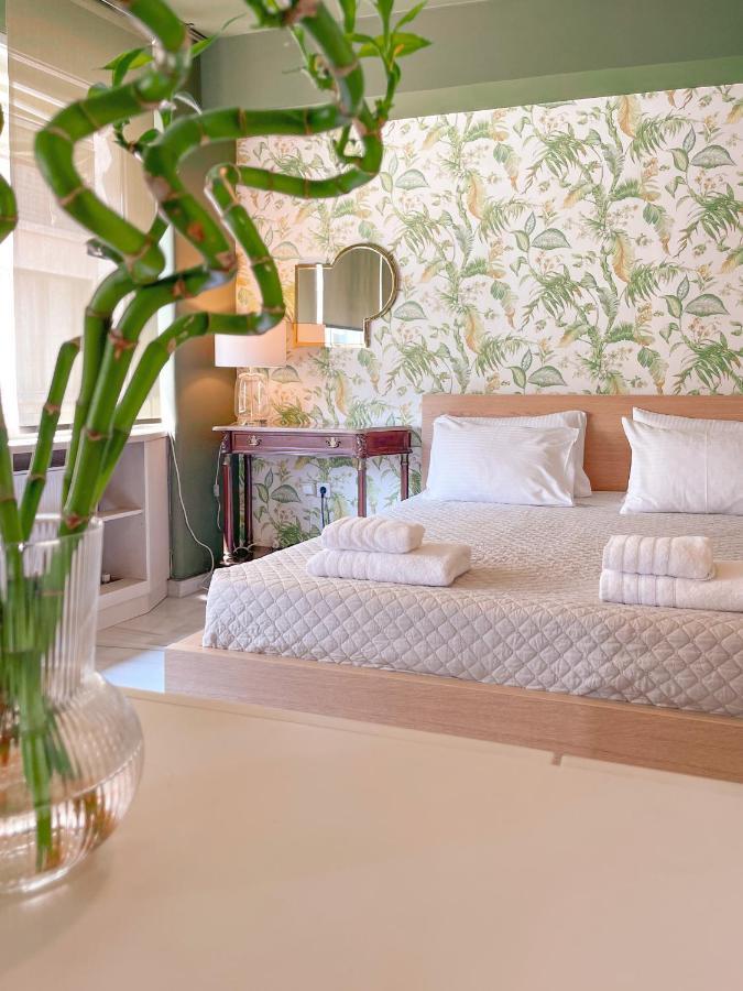 Loft 1 Bedroom Apartment In The Heart Of เอเธนส์ ภายนอก รูปภาพ